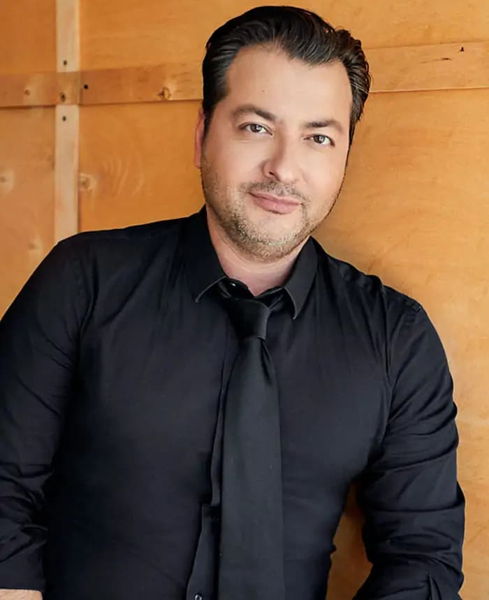 Ali Tehrani