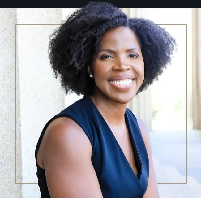 Nneamaka Nwubah