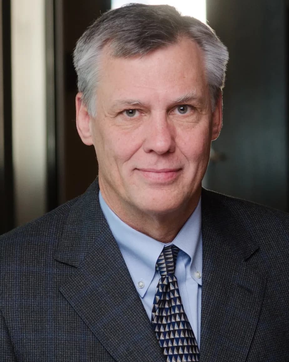 Gary R Snider