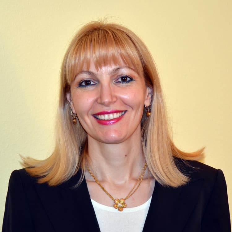 Elena G Geppert