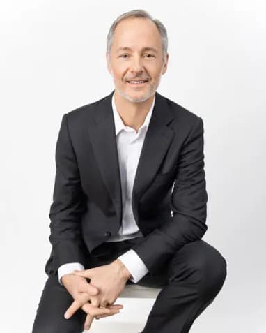 Kevin Robertson