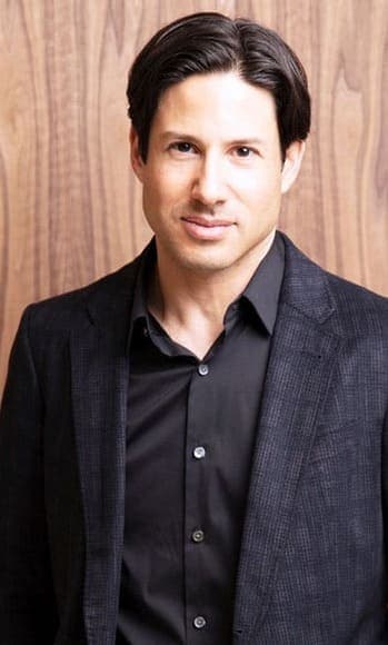 Robert Cohen