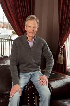 Stuart Lipton