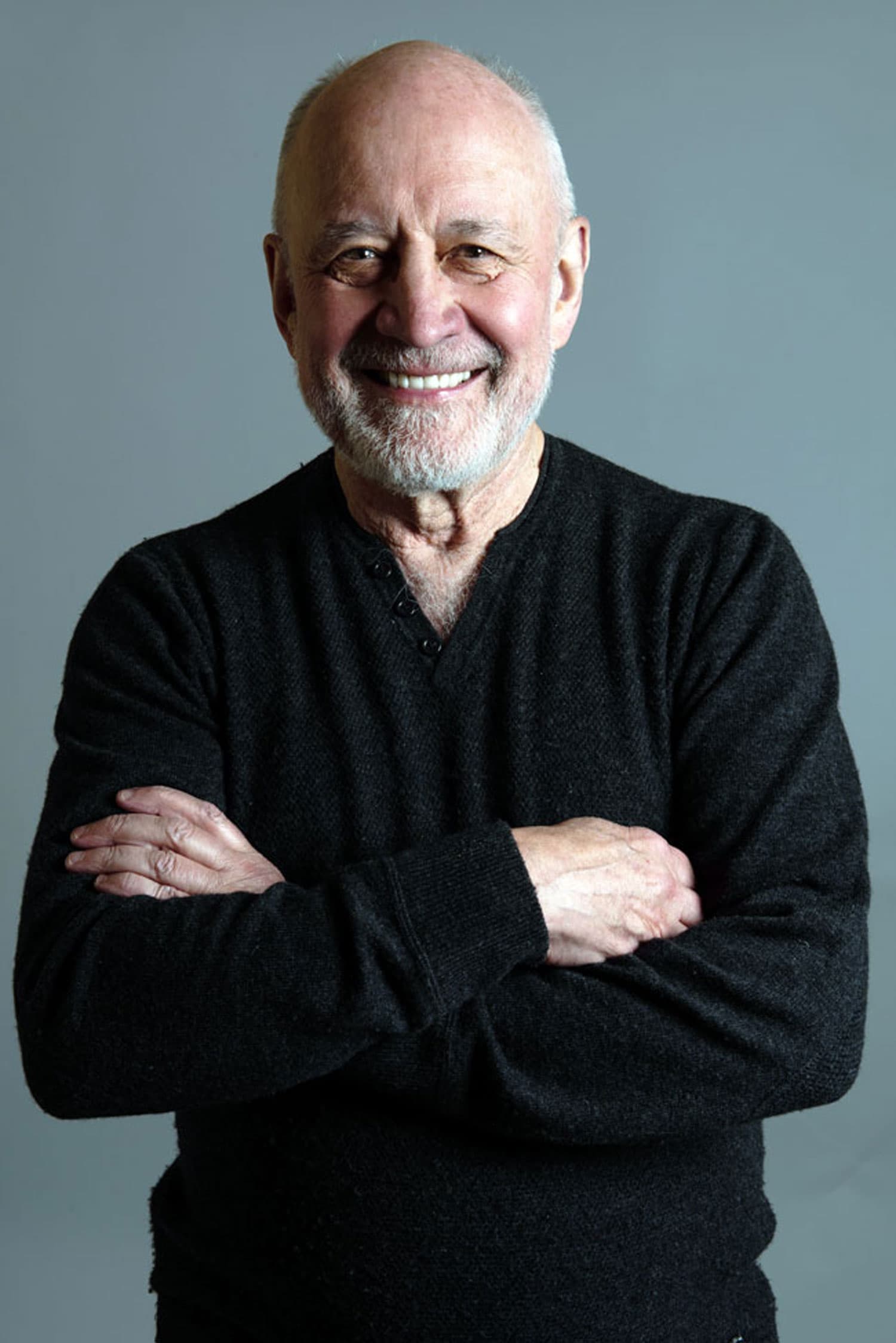 Wayne F Larrabee