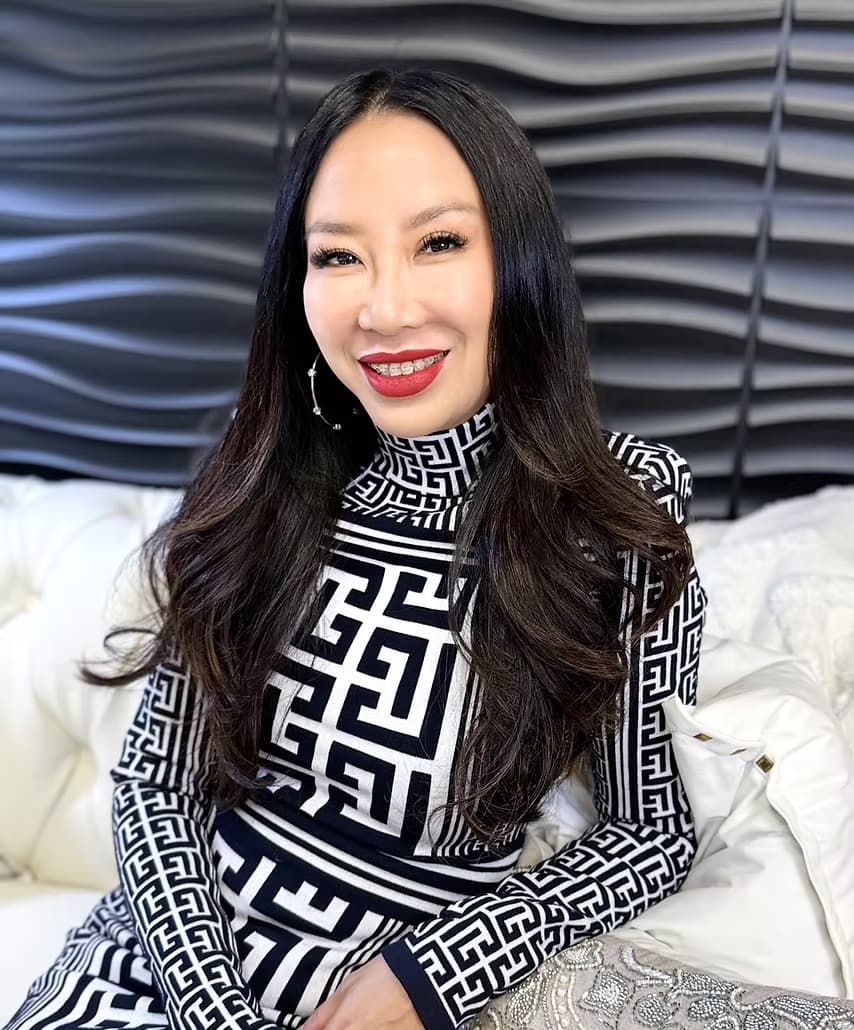 Yeon-Jeen Jenny Chang